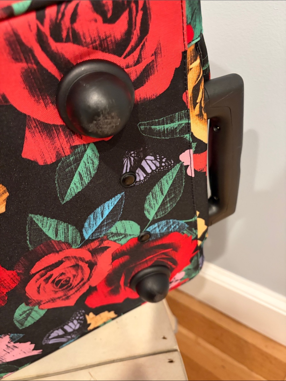 Vera Bradley “Havana Rose” Floral Rolling Travel Duffel Bag - Picture 8 of 9